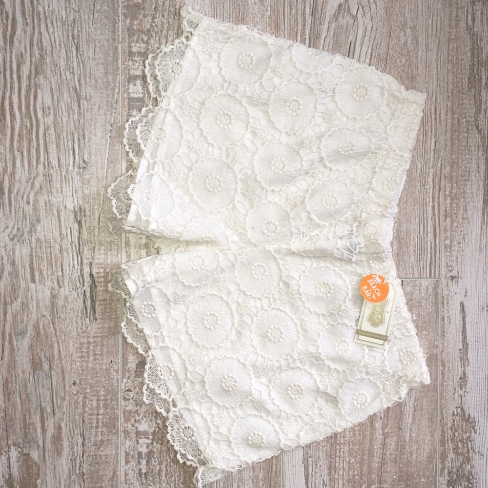 Mudpie crochet shorts